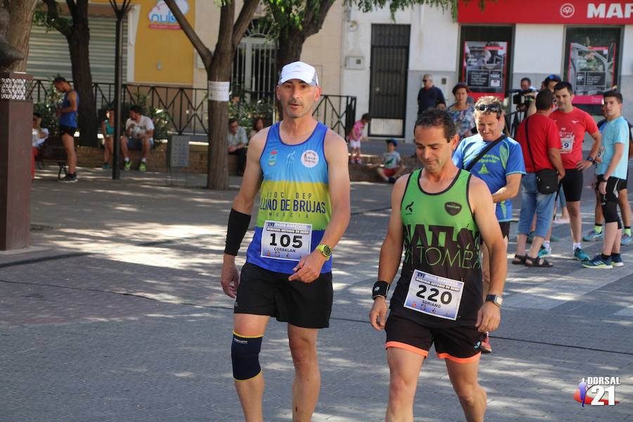 El corredor del C.D. Filippedes Moratalla completa el recorrido en 1 hora y 24 minutos, por el registro de 1 hora y 40 minutos de la atleta del Mobel Automenor Running Club