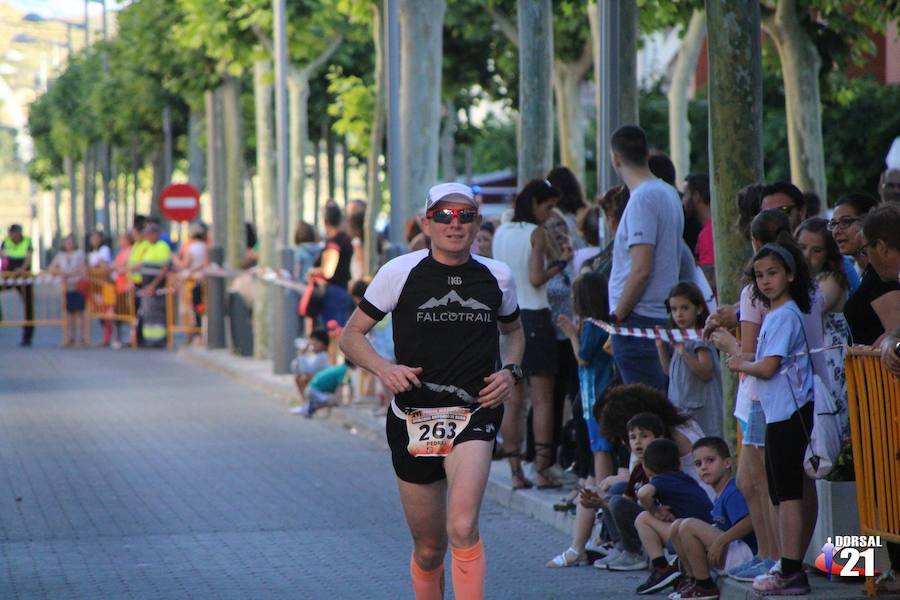 El corredor del C.D. Filippedes Moratalla completa el recorrido en 1 hora y 24 minutos, por el registro de 1 hora y 40 minutos de la atleta del Mobel Automenor Running Club