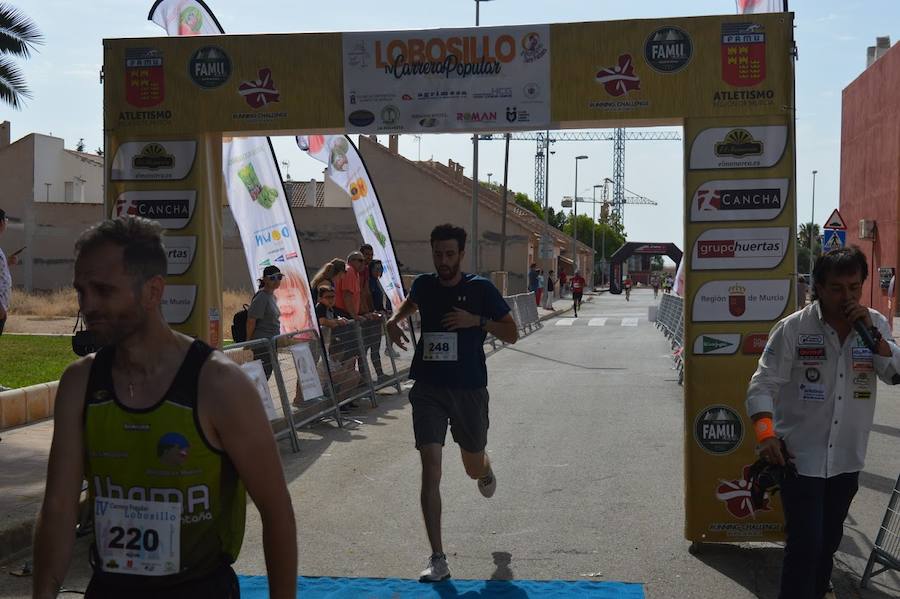 El corredor del Rajaos Runner consigue la victoria con un tiempo de 33:28 minutos, por los 44:48 para la atleta del C.A.C. Jacinto Benavente