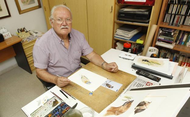 Mateo Bovet, en su estudio de El Puntal (Murcia). 