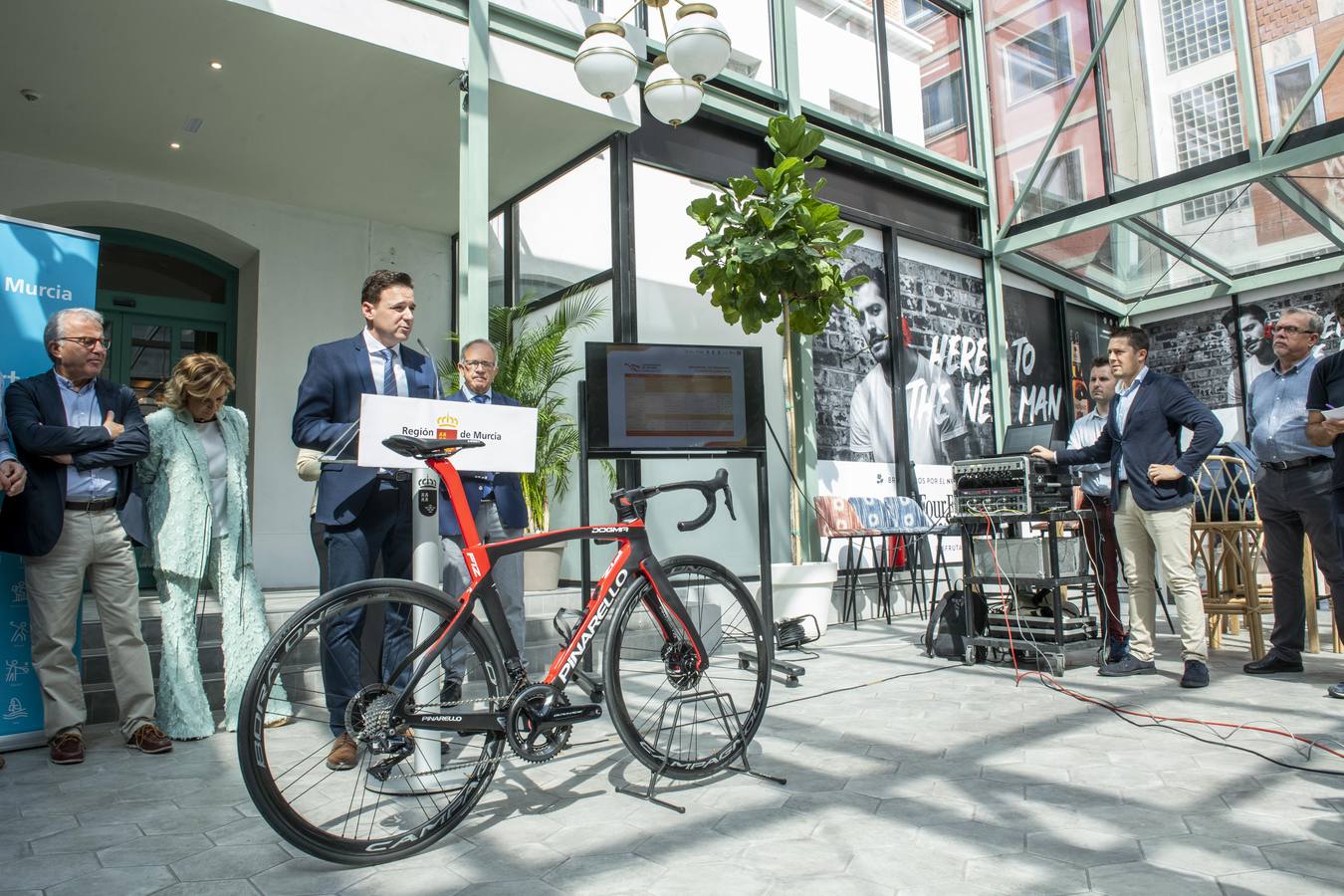 A la cita no faltará la elite del ciclismo nacional, como los murcianos Alejandro Valverde, Luis León Sánchez, José Joaquín Rojas y Rubén Fernández, además de otros corredores como Mikel Landa y Omar Fraile.