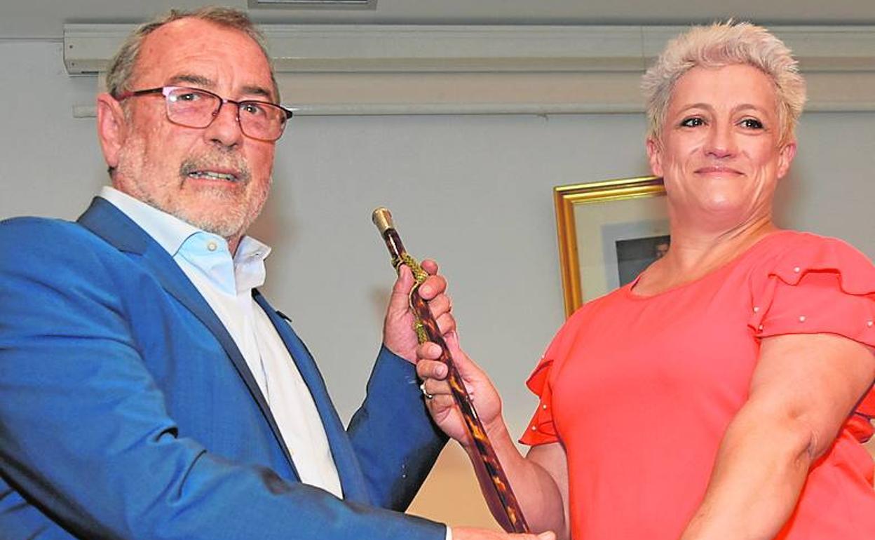 Rafael Guillamón recogió el bastón de mando.