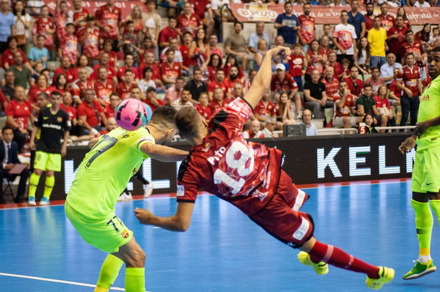 Los de Giustozzi remontaron una desventaja de dos goles para ganar en la tanda tras empatar a 3; serán campeones si ganan el lunes en el Palacio