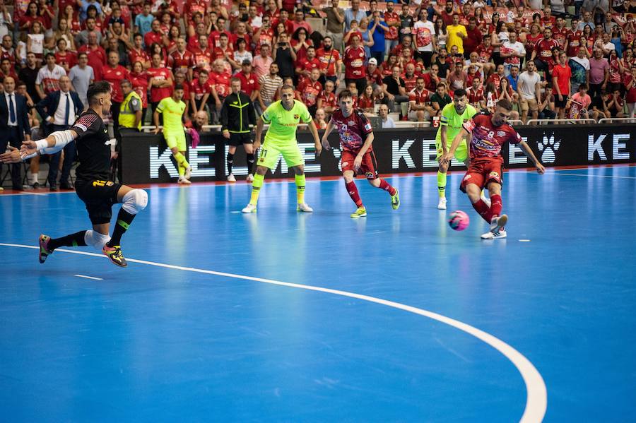 Los de Giustozzi remontaron una desventaja de dos goles para ganar en la tanda tras empatar a 3; serán campeones si ganan el lunes en el Palacio