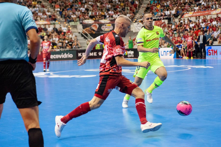 Los de Giustozzi remontaron una desventaja de dos goles para ganar en la tanda tras empatar a 3; serán campeones si ganan el lunes en el Palacio