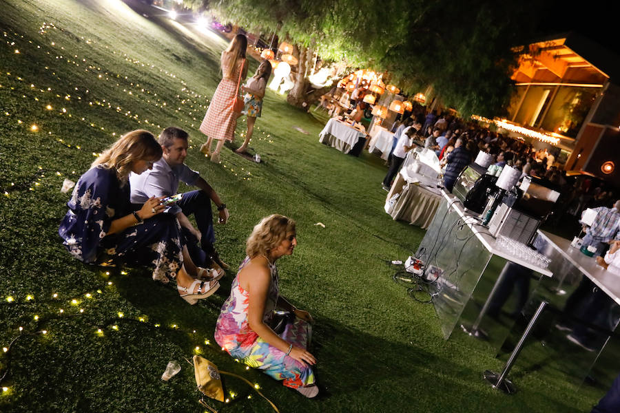 La sexta edición de la fiesta de 'La Verdad' reúne a 600 personas en el salón de celebraciones Promenade