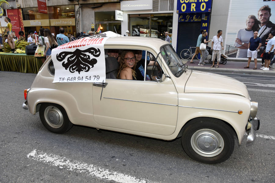 El centro la capital vuelve a teñirse de color para visibilizar las reivindicaciones del colectivo LGTBI+