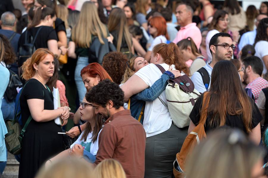 Casi un 90% de los admitidos concurren finalmente al primer examen, llevado a cabo en 19 sedes. La entrada se desarrolló con normalidad, aunque con algunas pequeñas incidencias fruto de los nervios