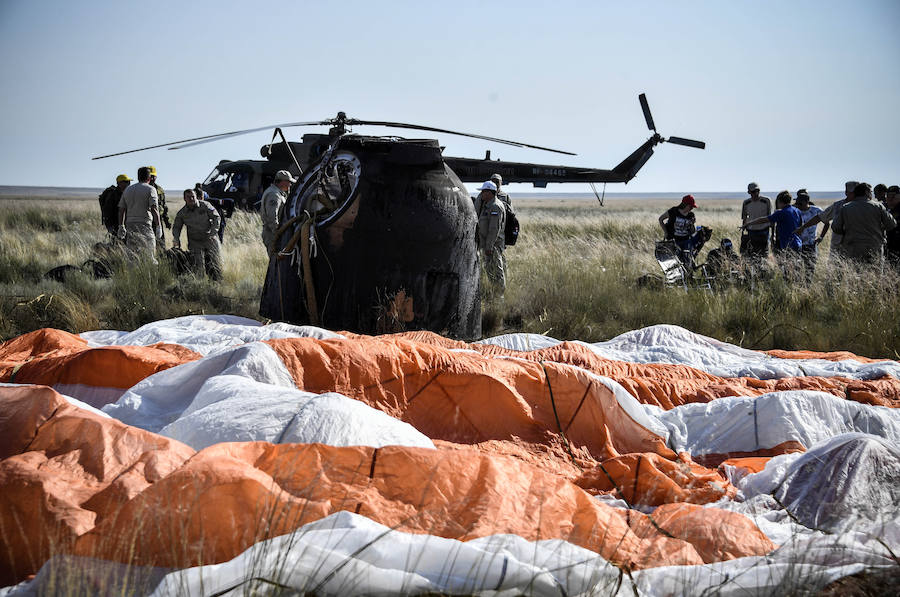 Aterrizaje de la cápsula Soyuz MS-11 con el equipo de la Estación Espacial Internacional del astronauta de la NASA Anne McClain, el cosmonauta ruso Oleg Kononenko y David Saint-Jacques de la Agencia Espacial Canadiense, en un zona remota de Kazajistán