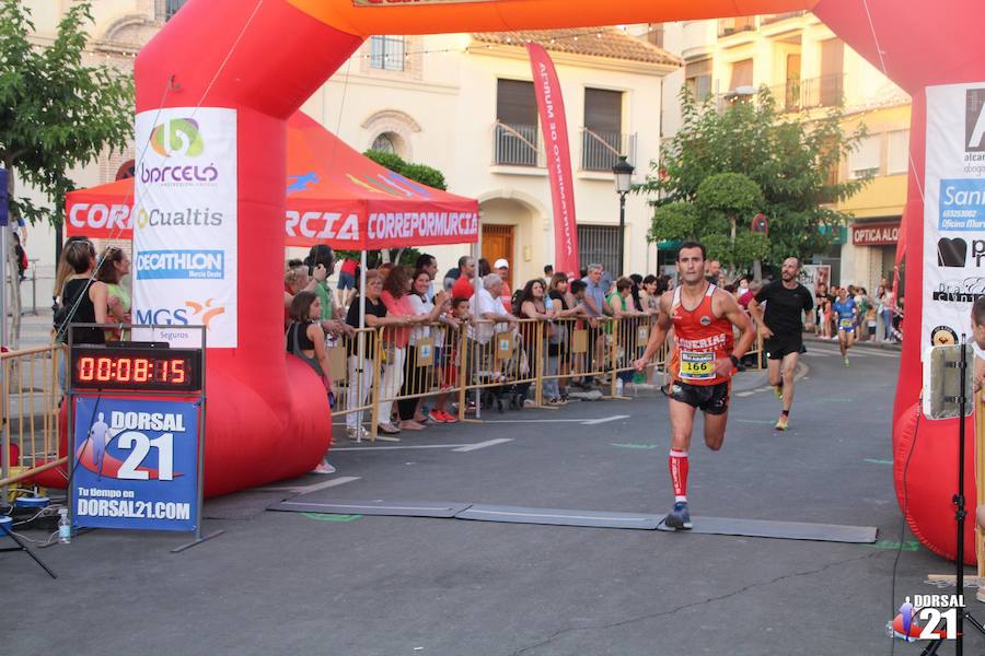 El atleta del C.A. Nogalte–Hogar Puerto Lumbreras completa los 5 kilómetros en 15:56 minutos, por los 19:44 de la corredora del Grupo Alcaraz