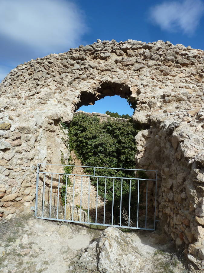 El Plan Director de los Pozos de la Nieve plantea la recuperación de un conjunto etnográfico ahora en ruinas con actuaciones valoradas en un millón de euros durante diez años