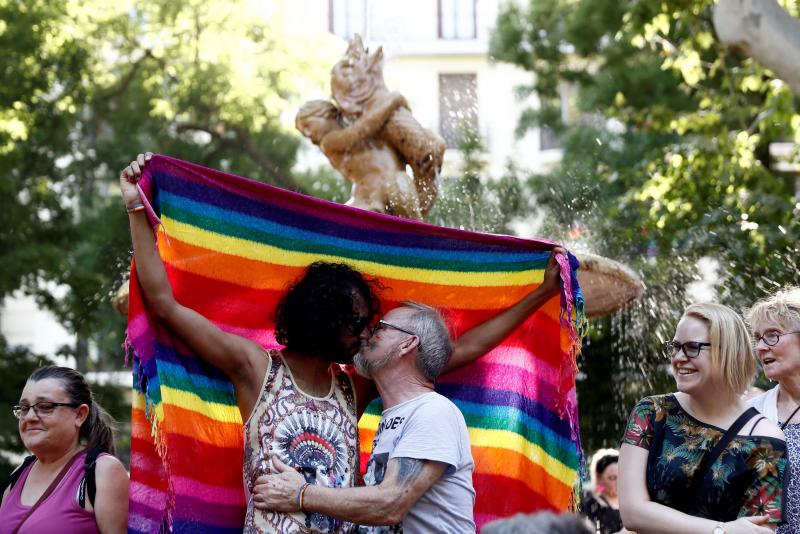 Fotos: Celebración superlativa y multicolor del Orgullo LGTBI en Madrid