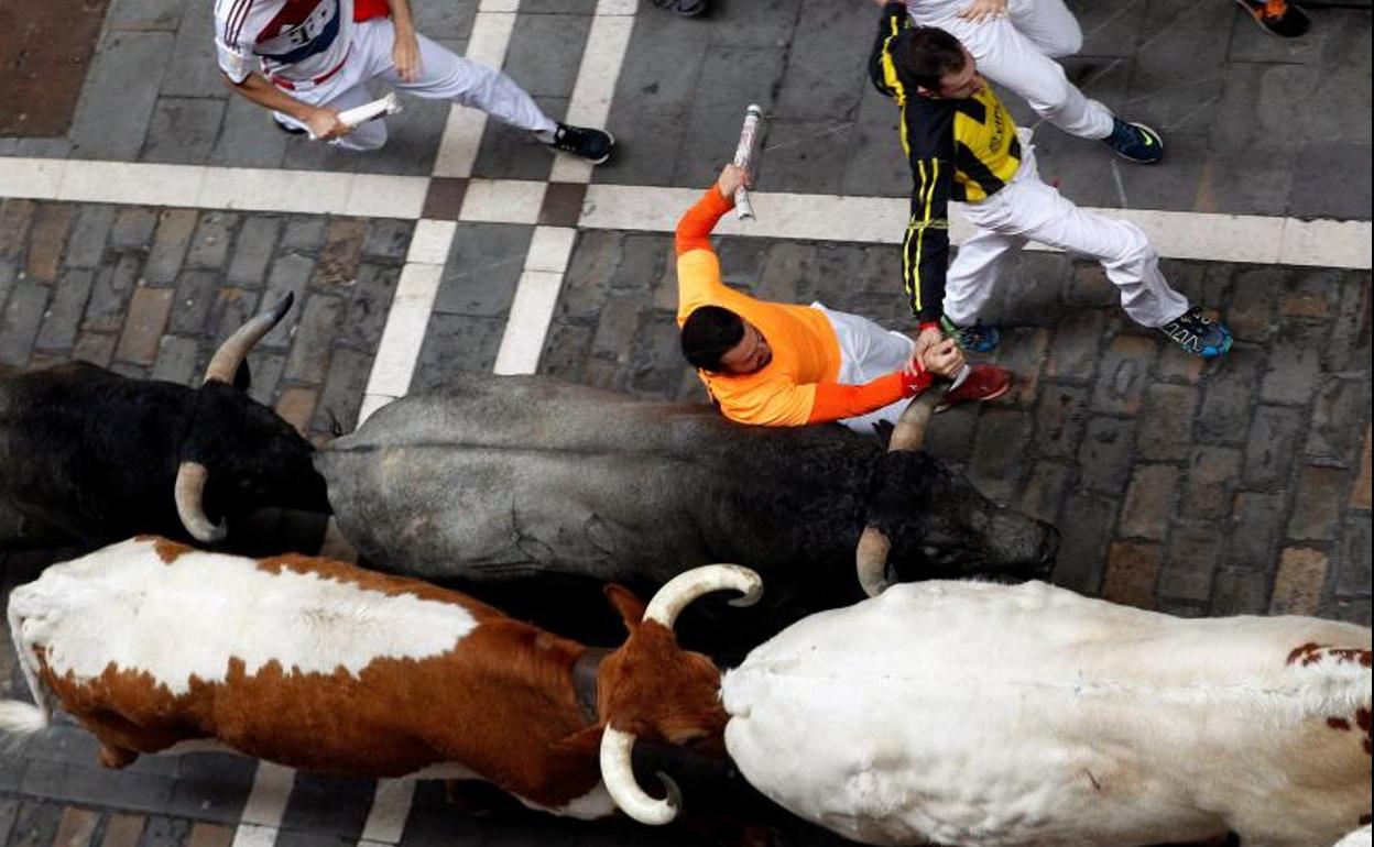 Los toros de José Escolar regalan un encierro de preciosas carreras