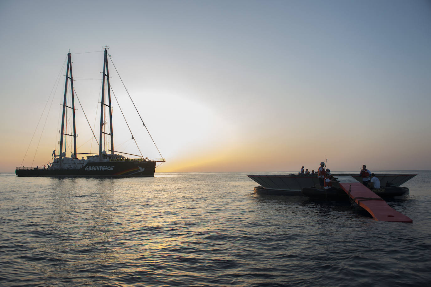 La iniciativa llevada a cabo por Greenpeace alerta sobre el aumento de las temperaturas, especialmente en los océanos, que acumulan gran parte del calor