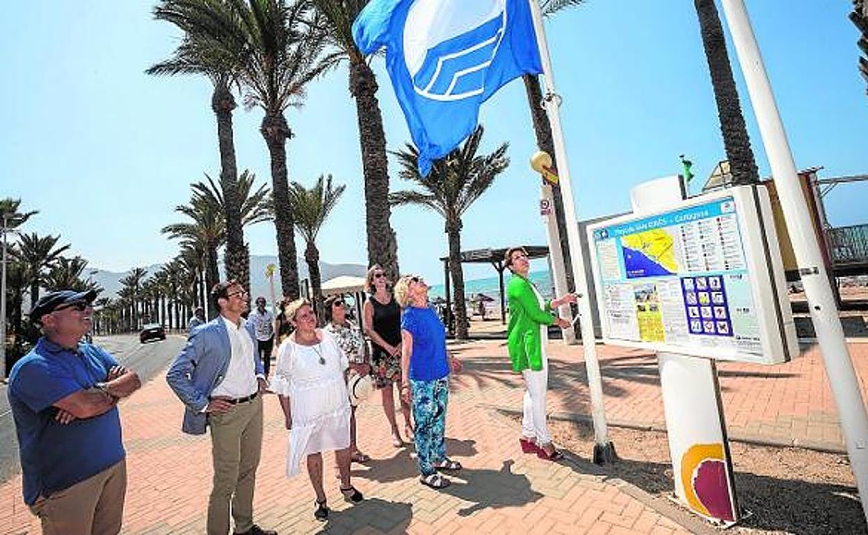 Las mejores playas ya tienen sus banderas