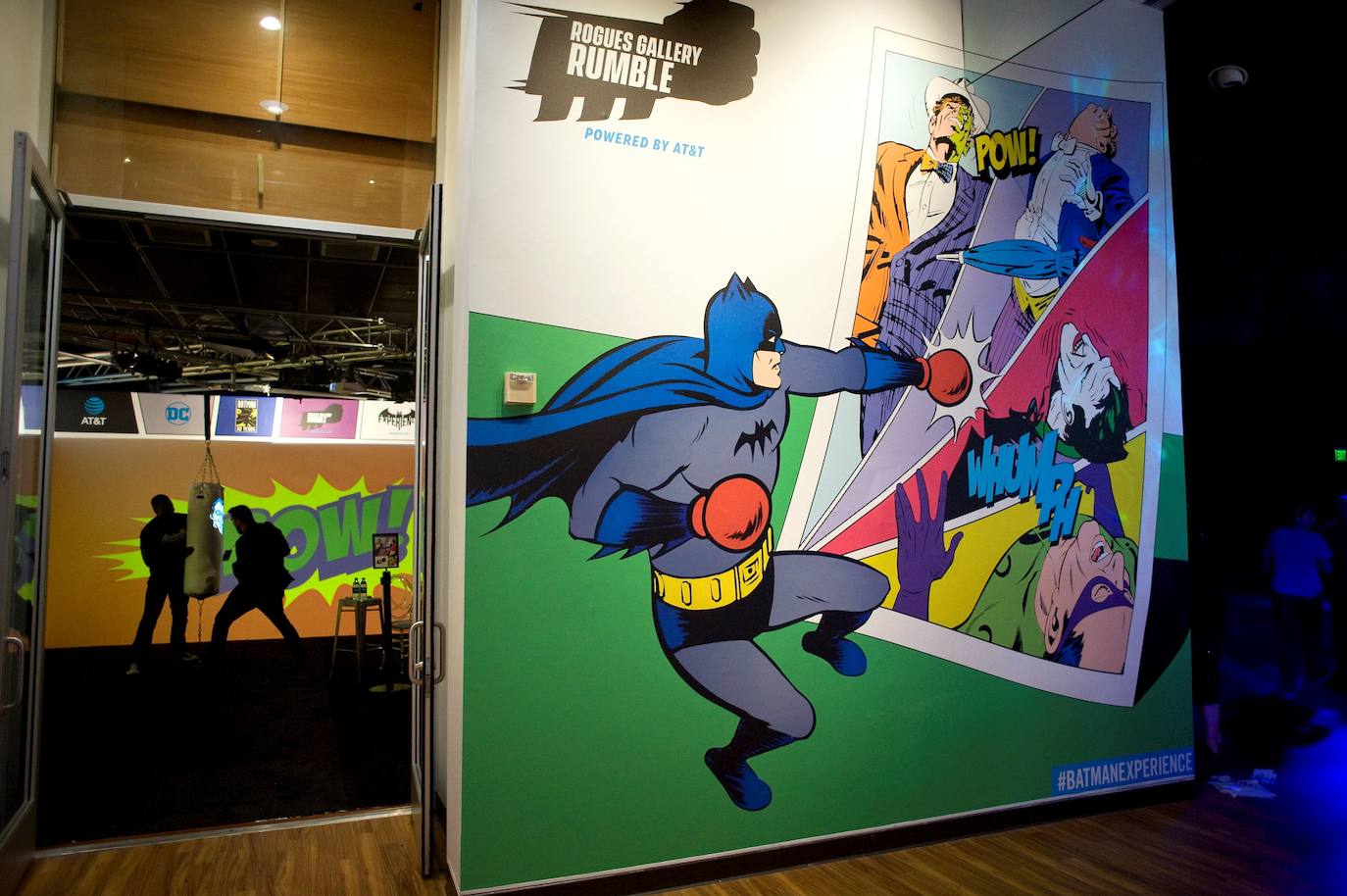 Batman cumple 80 años y el Museo Comic Con de San Diego, en California, lo celebra con una gran exposición.