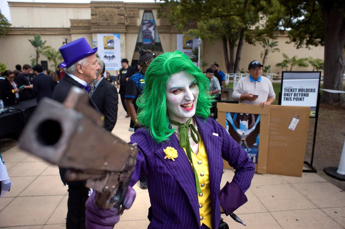 Batman cumple 80 años y el Museo Comic Con de San Diego, en California, lo celebra con una gran exposición.