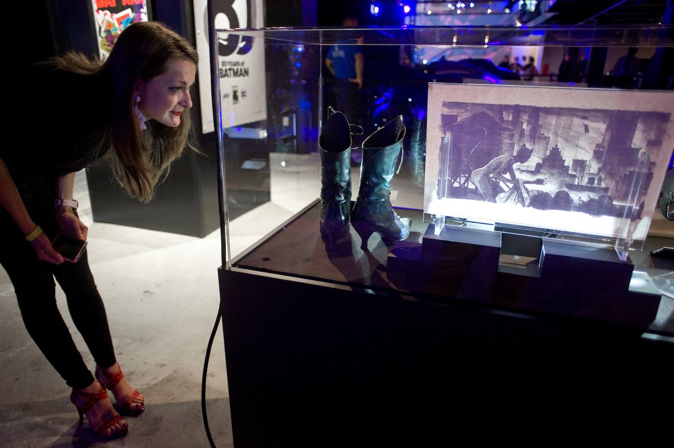 Batman cumple 80 años y el Museo Comic Con de San Diego, en California, lo celebra con una gran exposición.