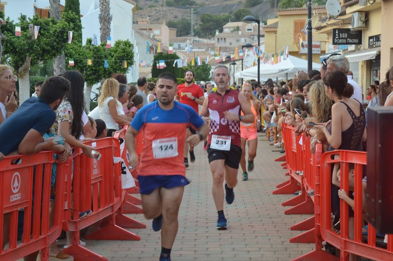 El corredor del 190 Milésimas completa la prueba en 16:10 minutos, por los 20:18 de la vencedora femenina