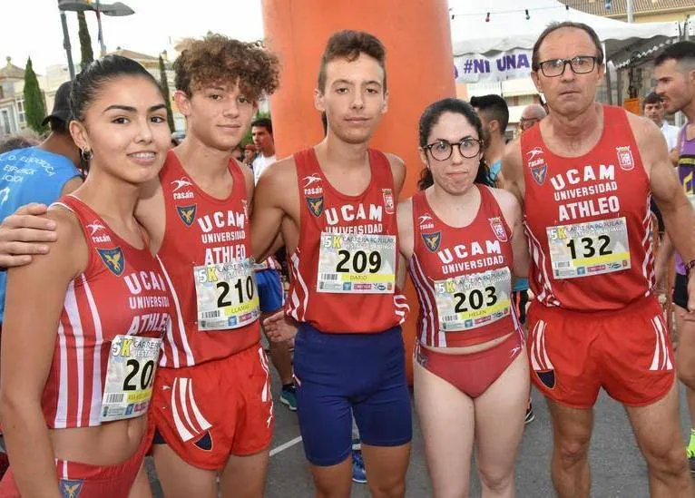 El atleta del UCAM Cartagena completa la prueba en 17:28 minutos, por los 22:26 para la ganadora femenina