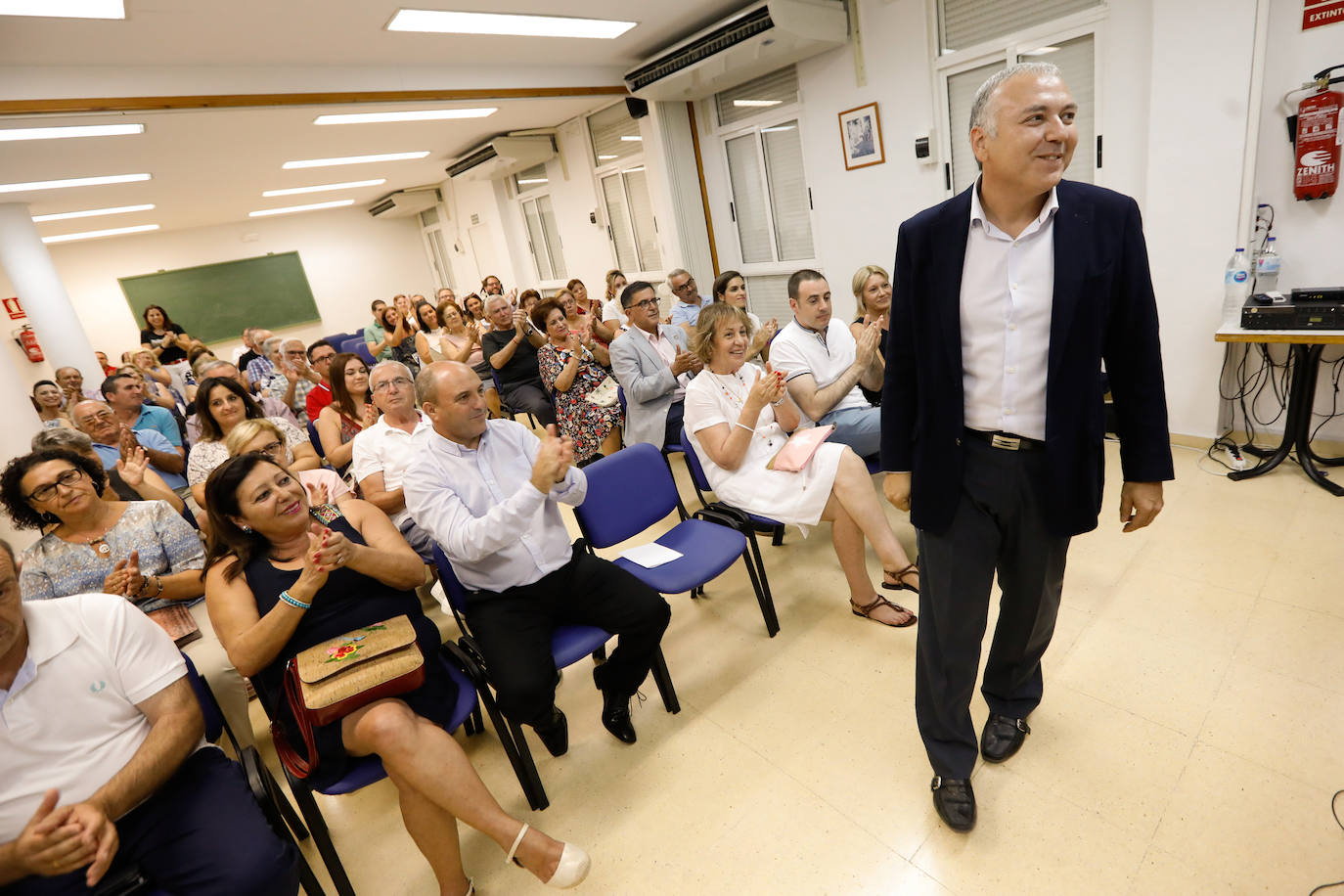 Francisco Fenoll se mantiene como pedáneo desde 2000. Los populares lograron cinco representantes y el PSOE, cuatro.