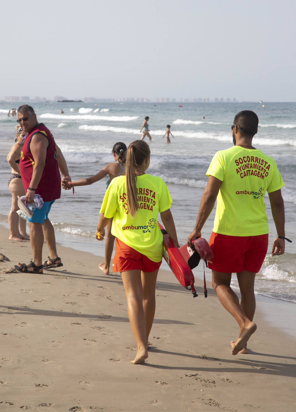 El número de picaduras de medusas durante el mes de julio se redujo en las playas de la Región un 64% en comparación con el mismo periodo de 2018.