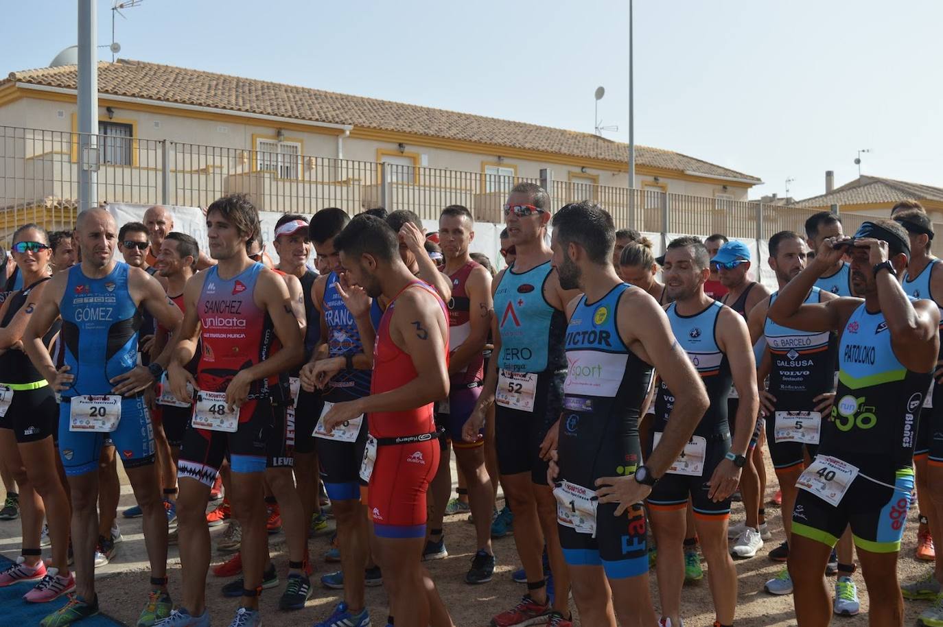 El corredor del C.A. Mandarache Cartagena completa los 5 kilómetros en 19:08 minutos, por los 22:54 de la atleta del Grupo Alcaraz