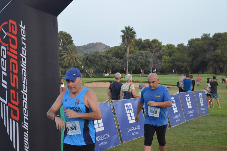 El corredor del Alumbres Sport completa el recorrido de 7 kilómetros en 23:39 minutos, por los 28:46 de la atleta del Grupo Alcaraz