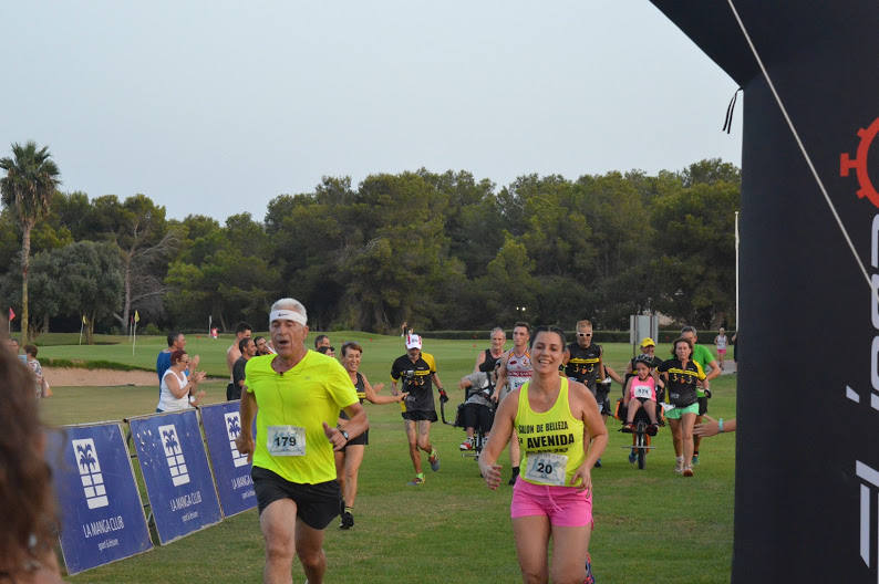 El corredor del Alumbres Sport completa el recorrido de 7 kilómetros en 23:39 minutos, por los 28:46 de la atleta del Grupo Alcaraz