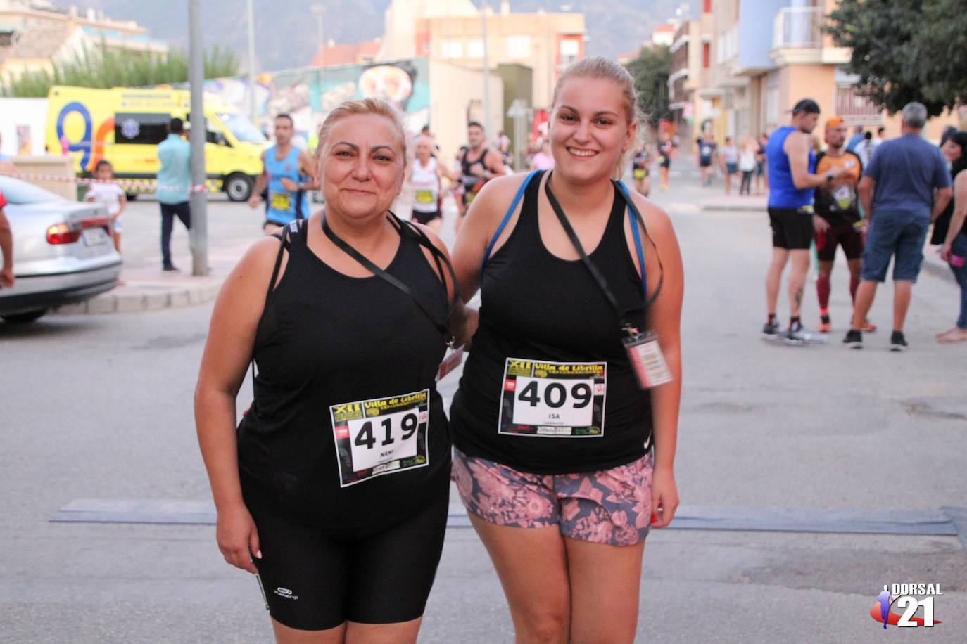 El atleta del Mobel Automenor Running Team se lleva el triunfo con un tiempo de 33:15 minutos, por los 40:45 para la corredora del C.D. Runtritón