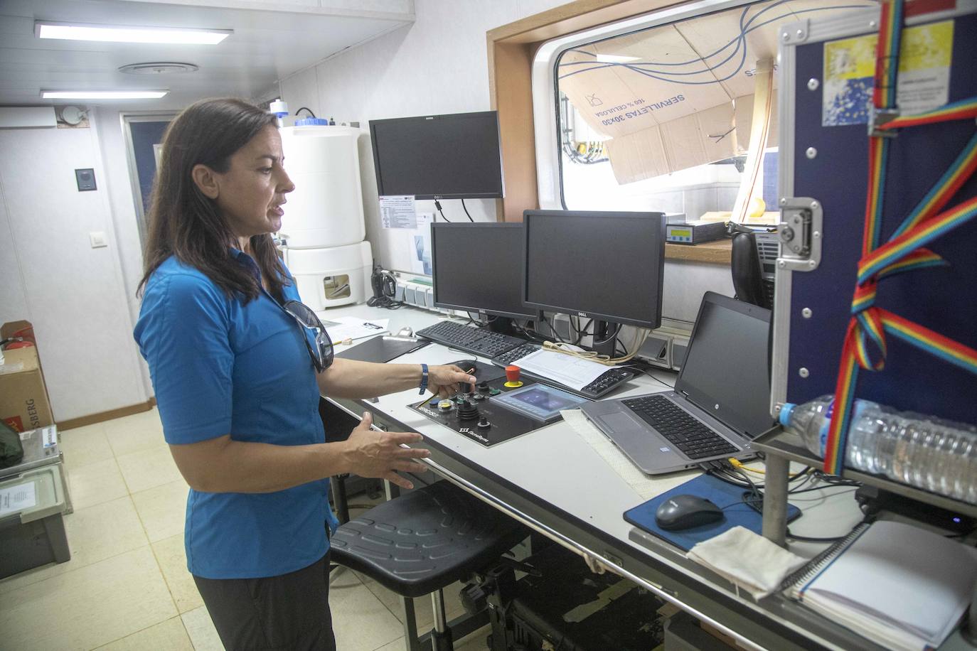 Científicos del IEO y de la Universidad de Alicante documentan la existencia de especies vulnerables en los montes submarinos de Torrevieja a Águilas para impulsar su protección