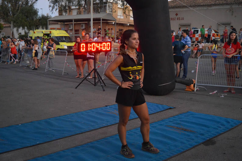 El atleta del Alumbres Sport gana con un tiempo de 31:23 minutos en los 8,5 kilómetros, por los 36:00 para la corredora del Mobel Automenor Running Team