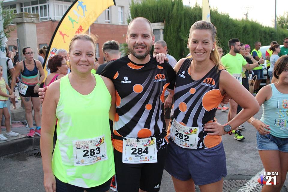 El atleta de la AD LLano de Brujas completa los cinco kilómetros en 14:59 minutos, por los 19:11 de la corredora del Bathco Running Team 