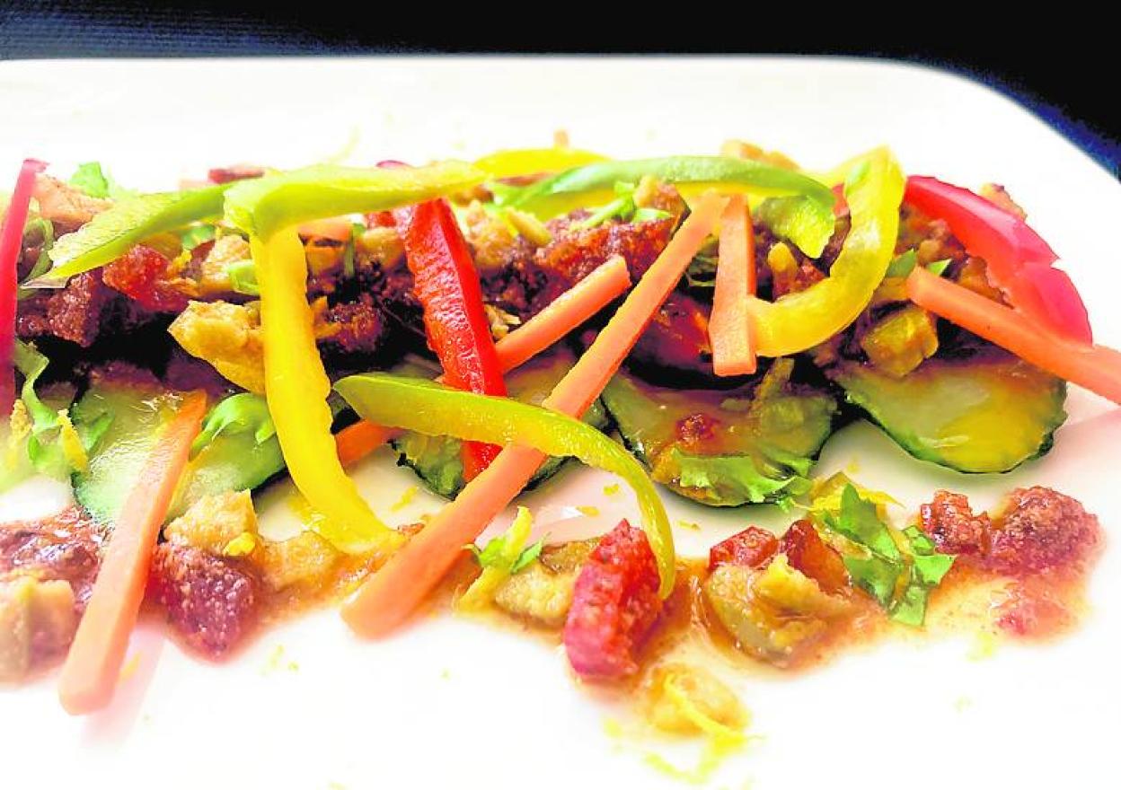 Ensalada de pepino y garum