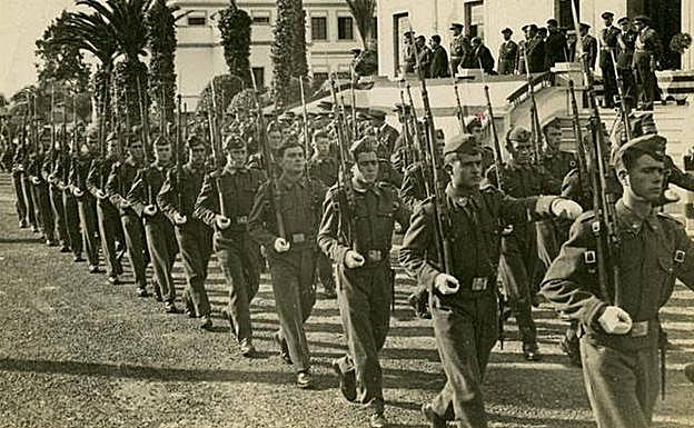 Jura de bandera en el año 1960. 