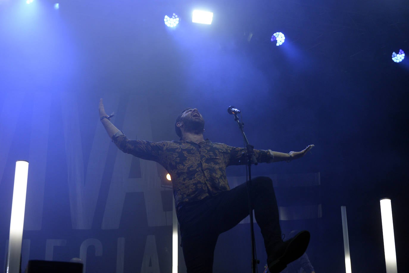 El festival B-Side celebra su edición más ecléctica, en la que Viva Suecia firmó los mejores momentos y en la que también destacaron la puesta en escena de Fuel Fandango, el reggae electrónico de Iseo & Dodosound y el talento de Alice Wonder.