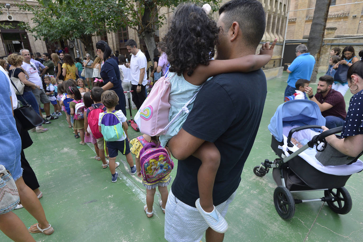 Las vacantes, que no se adjudicaron el pasado viernes porque los colegios presentaron alegaciones, estarán cubiertas el miércoles