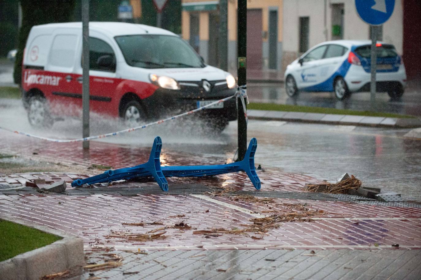 Lluvias en la ciudad de Murcia, esta mañana