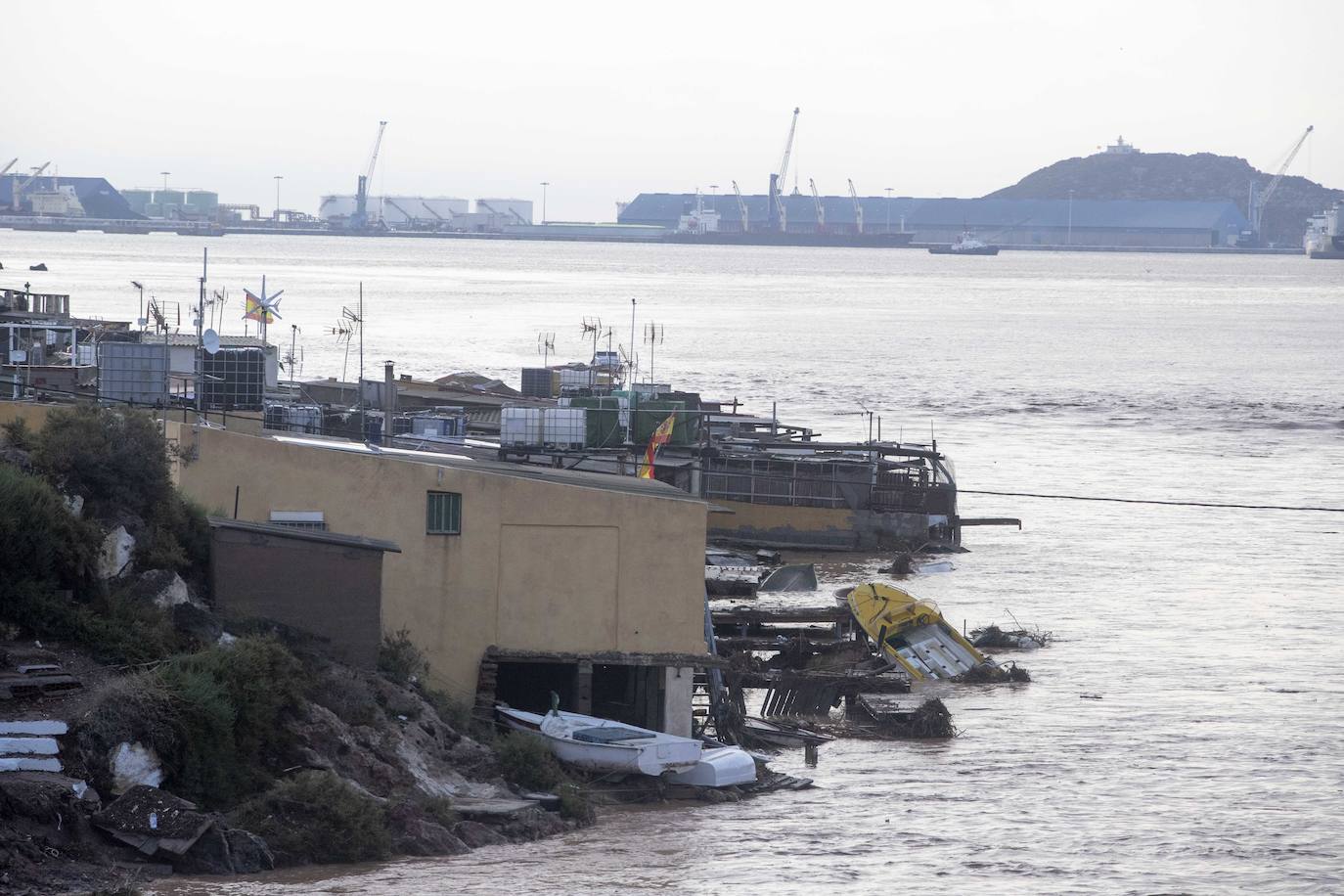 El centro de Cartagena y Los Urrutias también sufrieron notablemente los efectos de las inundaciones