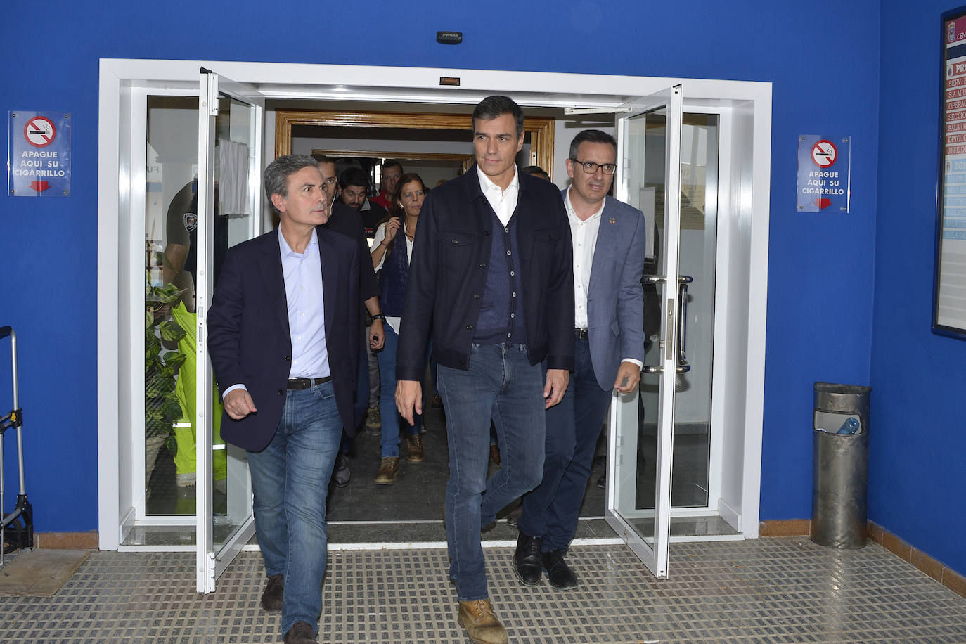 El presidente del Gobierno visita Los Alcázares para interesarse por los daños que el intenso temporal ha causado en la Región de Murcia en los últimos días