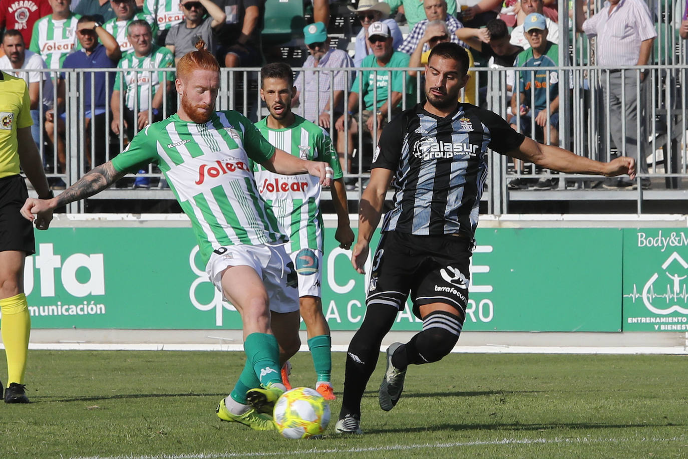 Un golazo de Manu Viana da la victoria a los de Munúa en Sanlúcar de Barrameda