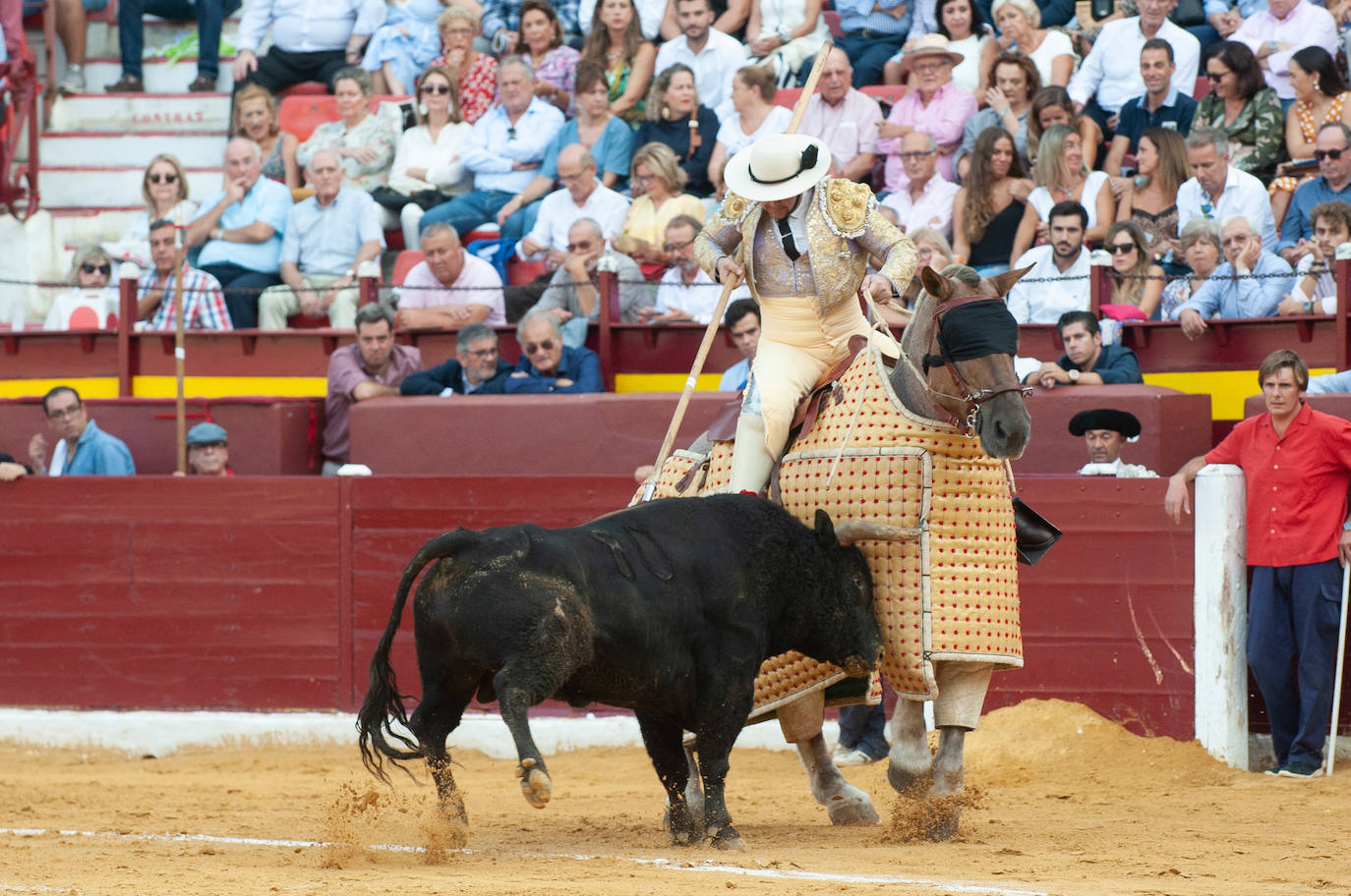 Se arregló la corrida inaugural del abono de la feria de septiembre en su segunda parte