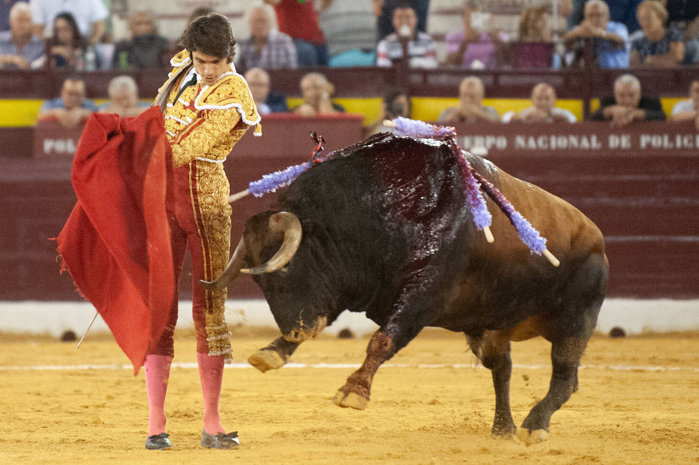 Se arregló la corrida inaugural del abono de la feria de septiembre en su segunda parte