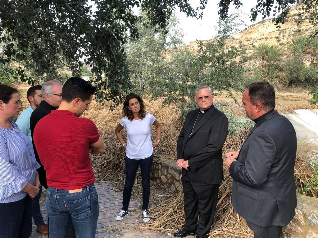 José Manuel Lorca Planes recorrió Archena, Santomera y El Raal. El miércoles, junto a su Consejo Episcopal, acudirá a Torre Pacheco y Los Alcázares
