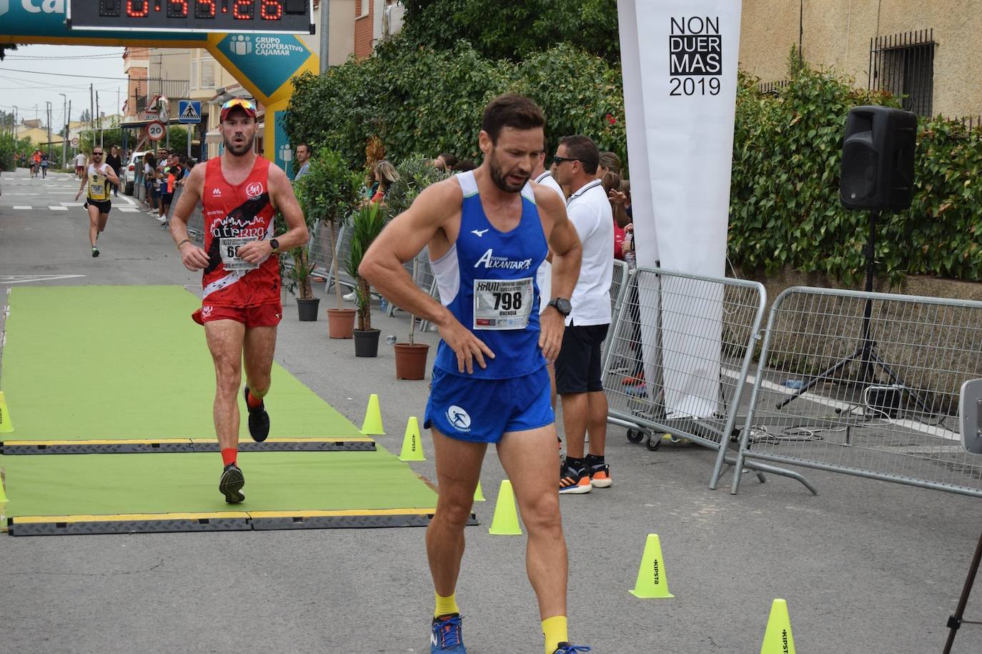 El atleta del Grupo Alcaraz se lleva la XXVII Carrera Popular de la pedanía murciana con un tiempo de 36:06 minutos, por los 43:42 para la corredora del Bathco Running Team