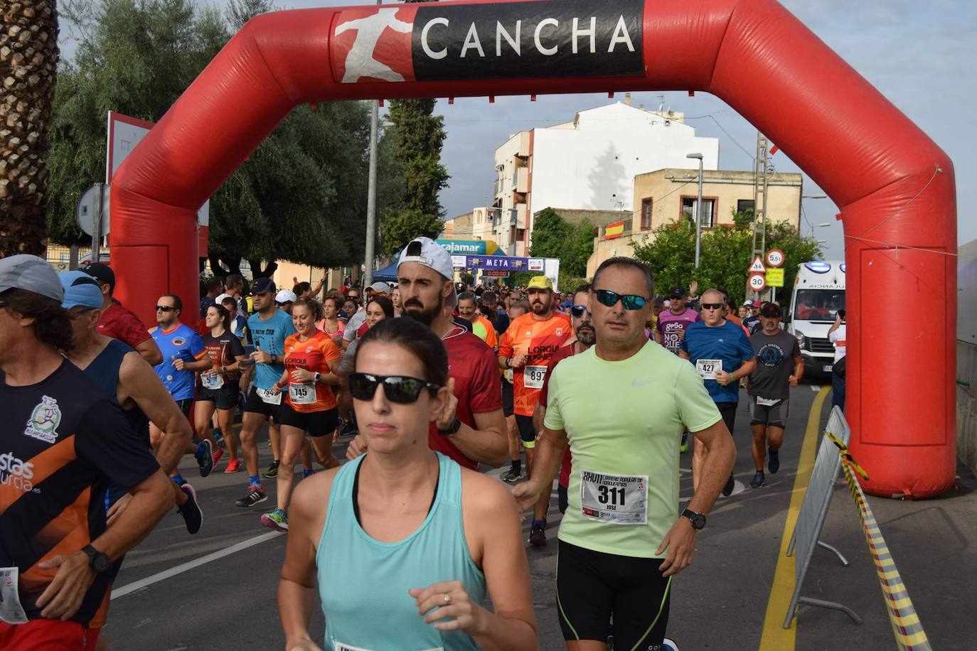 El atleta del Grupo Alcaraz se lleva la XXVII Carrera Popular de la pedanía murciana con un tiempo de 36:06 minutos, por los 43:42 para la corredora del Bathco Running Team