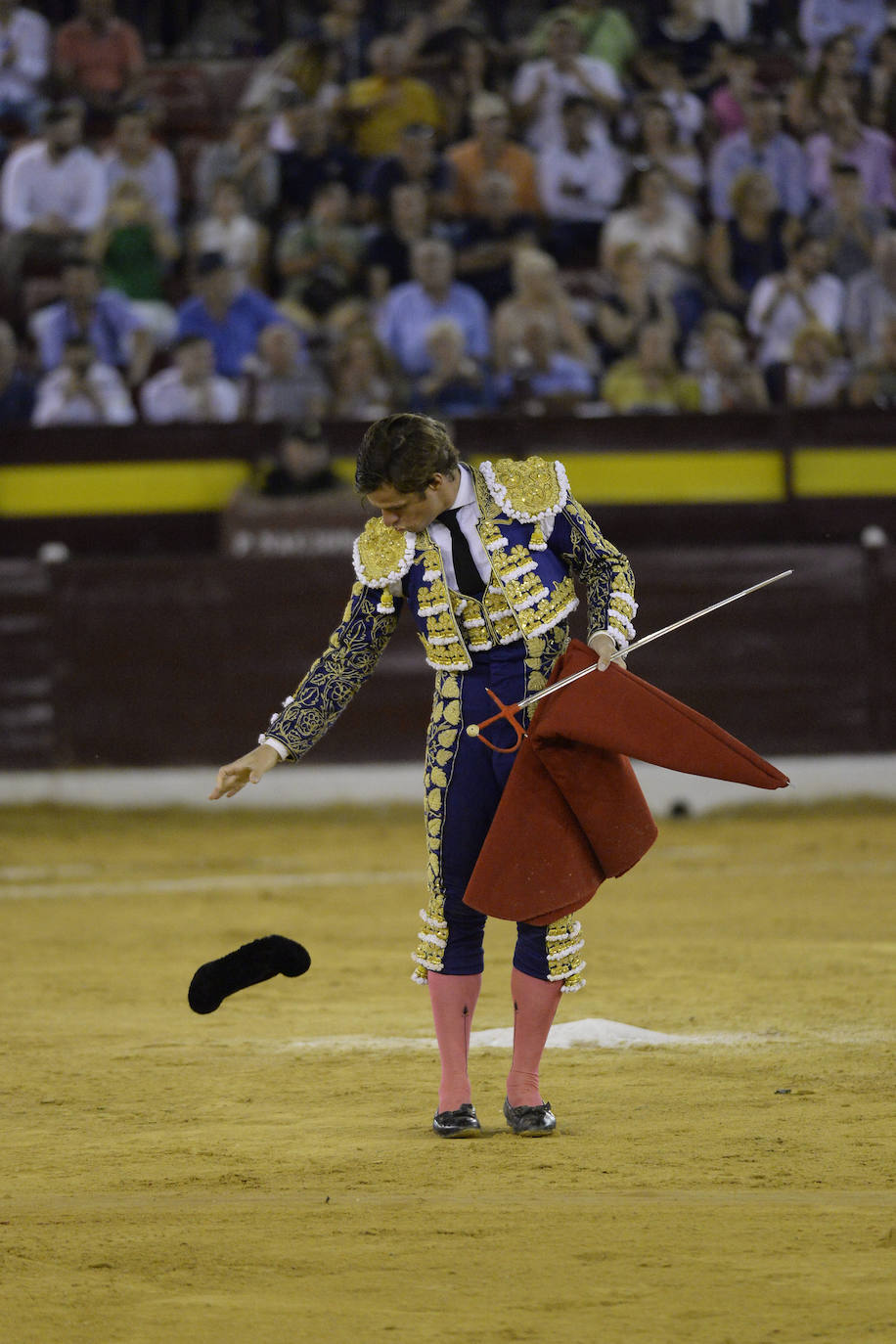 El de la Puebla y el de Lorca salen a hombros en una tarde de vacío para El Juli; la corrida de Daniel Ruiz estuvo en tipo aunque no embistió como la del año pasado