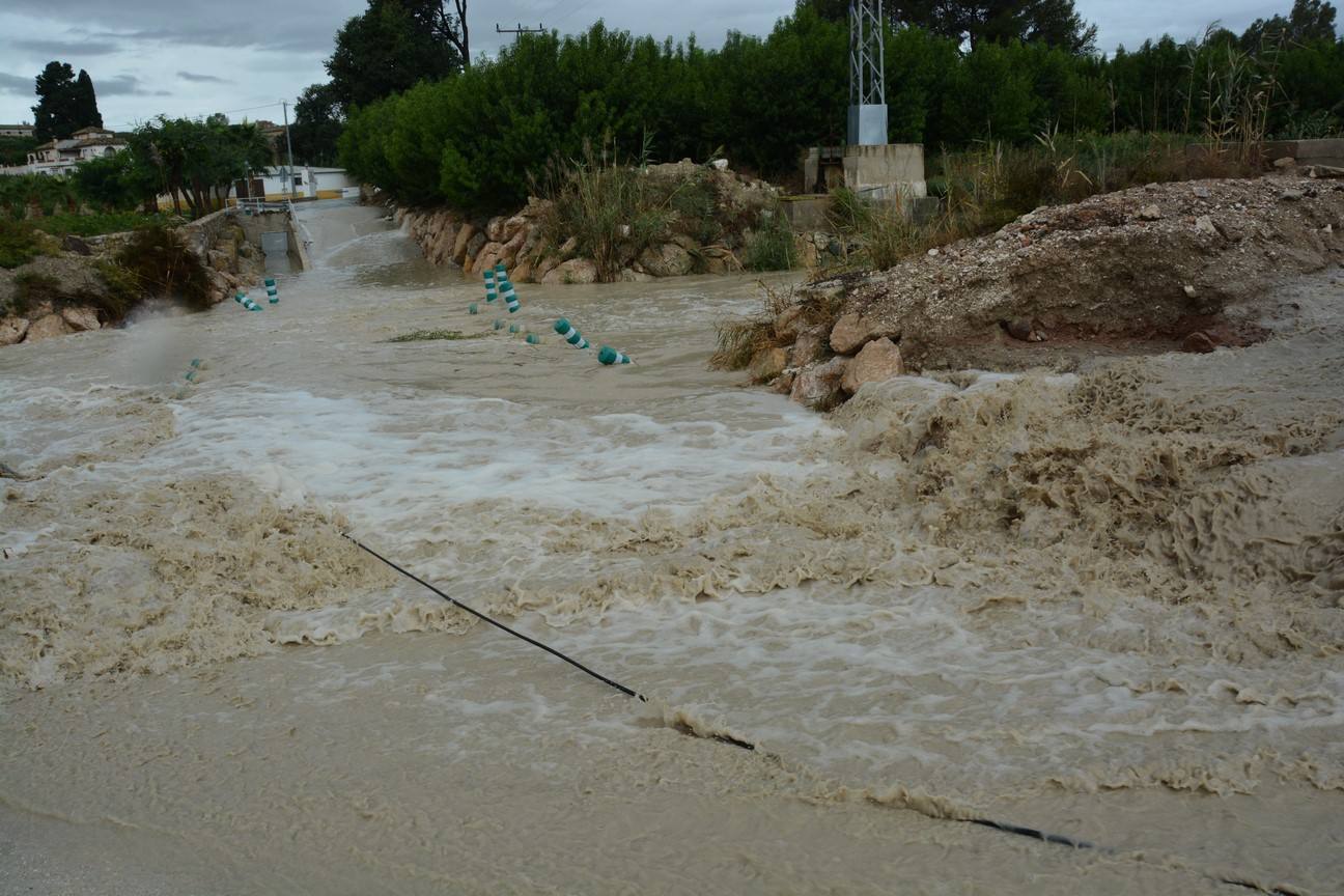 El Ayuntamiento de Cieza ha aprobado solicitar al Consejo de Ministros la declaración de su término Municipal así como del resto de municipios de la Región afectados, como zona afectada gravemente por una emergencia de protección civil.