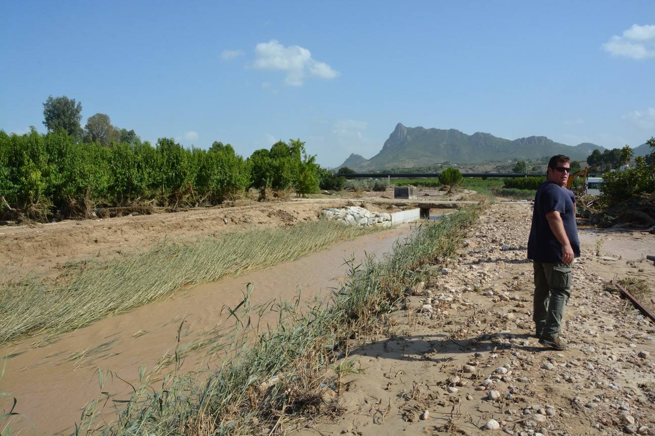 El Ayuntamiento de Cieza ha aprobado solicitar al Consejo de Ministros la declaración de su término Municipal así como del resto de municipios de la Región afectados, como zona afectada gravemente por una emergencia de protección civil.