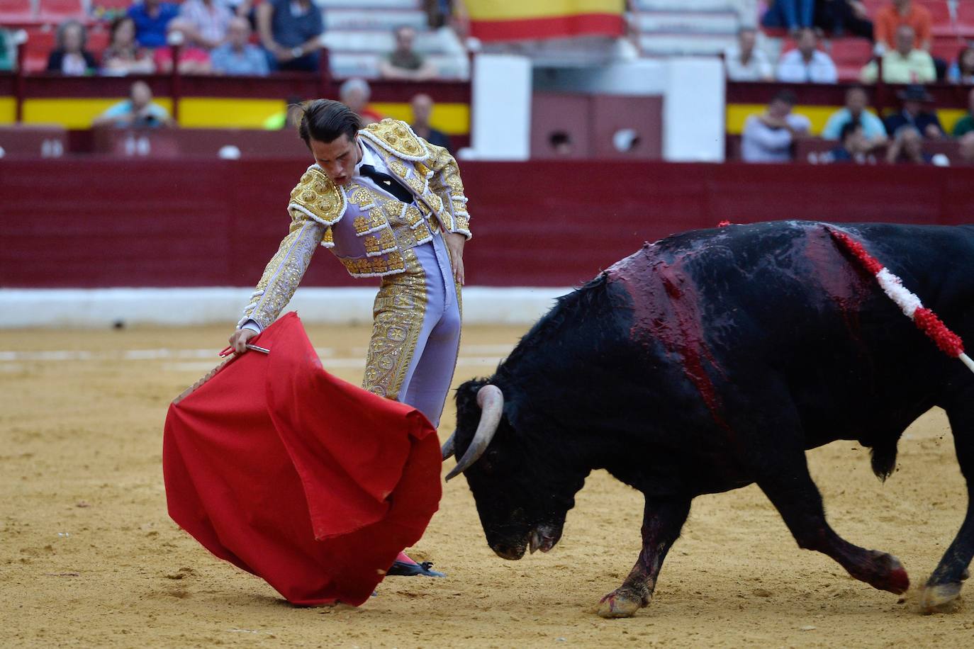 Fotos: Debut y puerta grande para José María trigueros